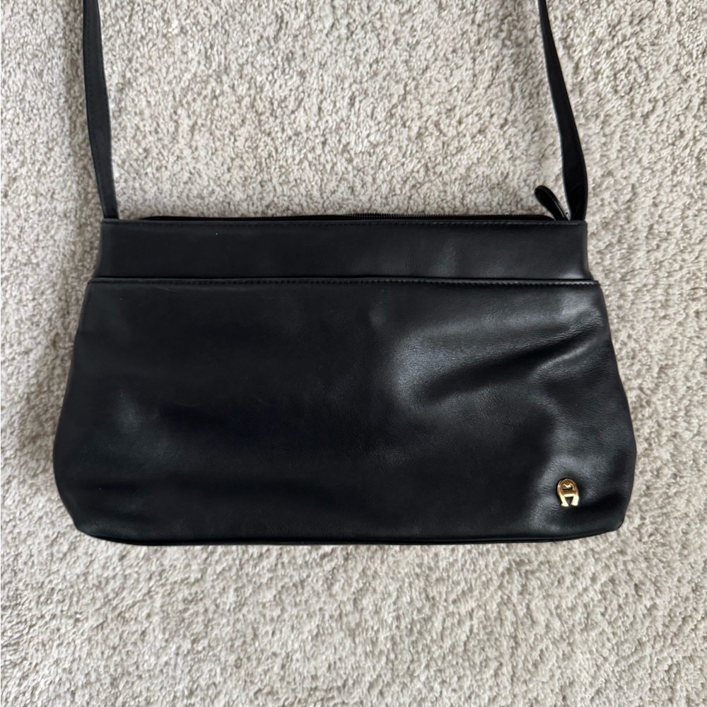 Etienne Aigner Vintage Smooth Black Leather Shoulder Bag